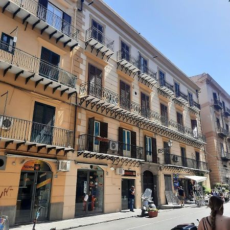 Cinematocasa Suite Palermo Exterior photo