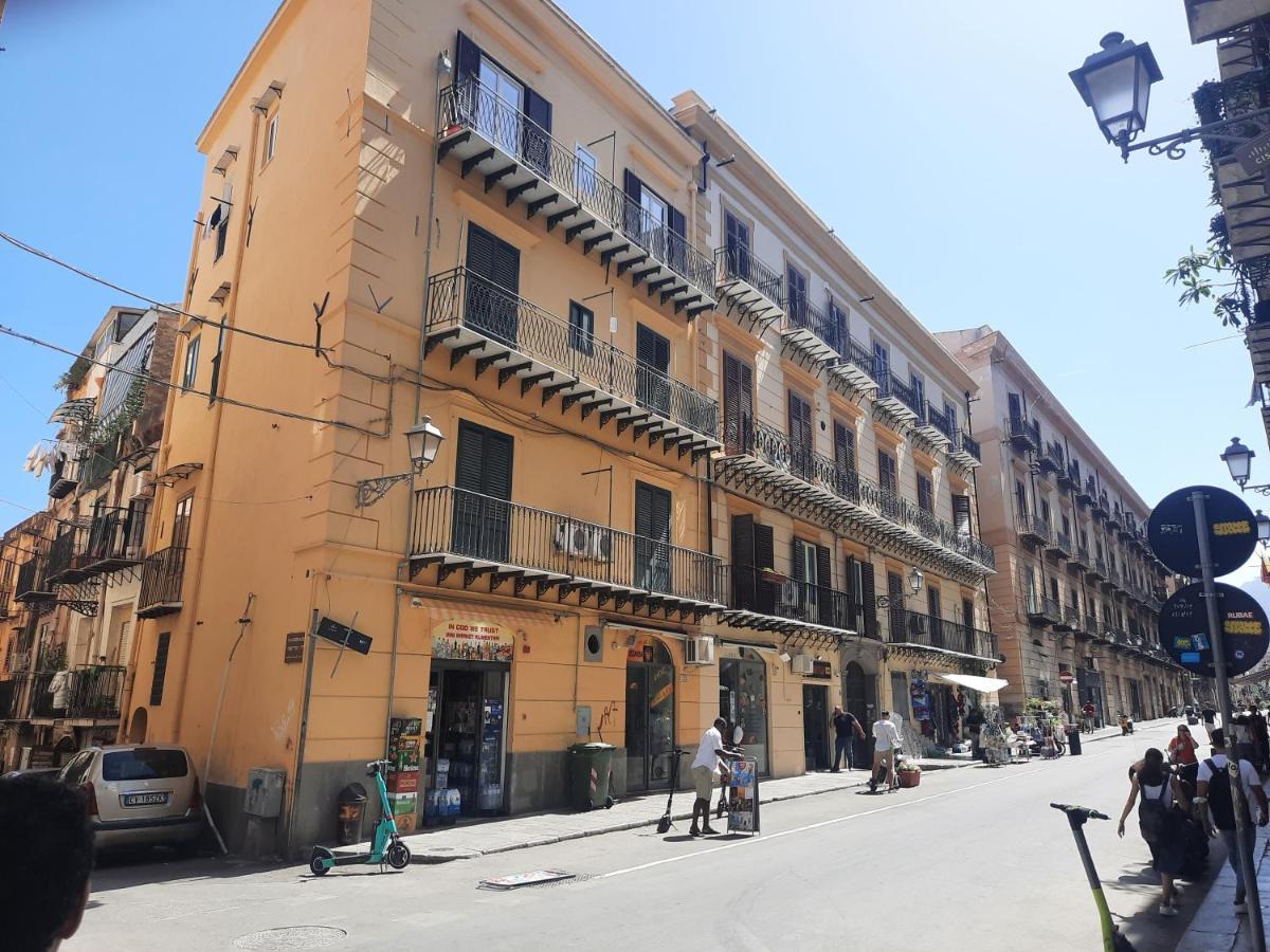 Cinematocasa Suite Palermo Exterior photo